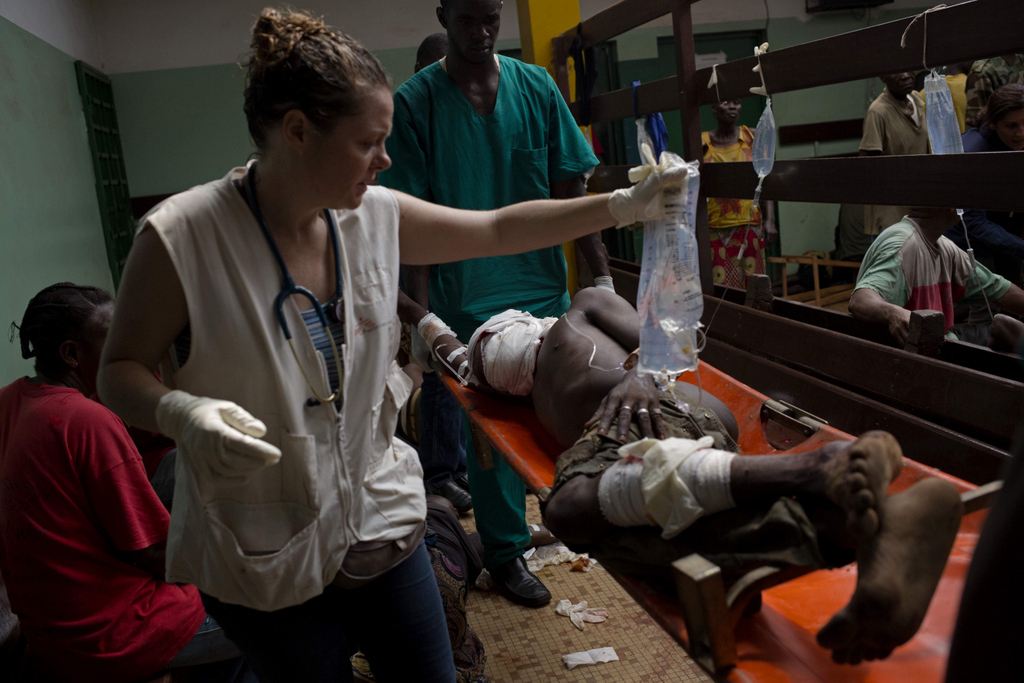 Tuesday 5th December, the rebel group called Anti-Balaka attacked Bangui early morning. Fighting took place from 4.30 to mid afternoon. Over a hundred people got killed.
